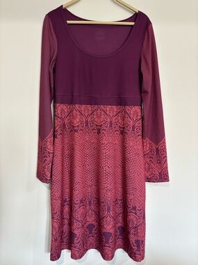 PrAna Long Sleeve Active Dress Medium, Geometric Maroon Pink Lightweight